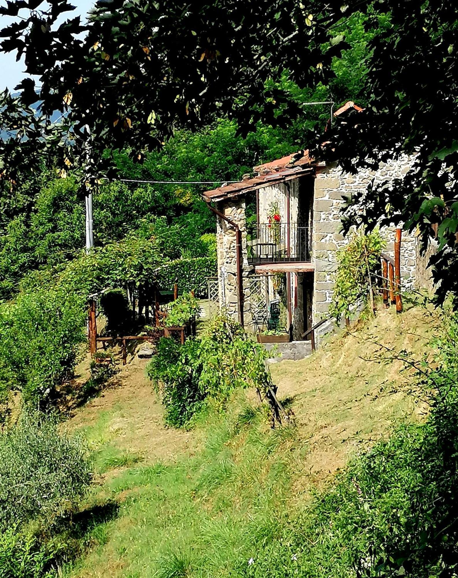 La Casa In Valli 35 Villa Bagni di Lucca Exterior photo